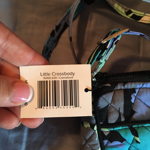Vera Bradley crossbody purse - Picture 5 of 5